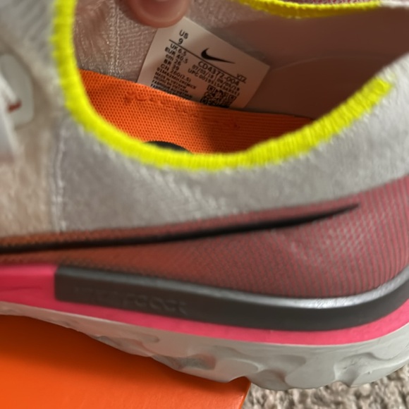 Nike React Infinity Run Shoes - Picture 6 of 7